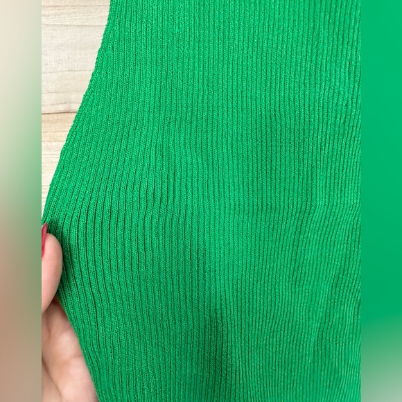 Green halter tank and pant 2 piece ribbed matching set - Picture 2 of 12